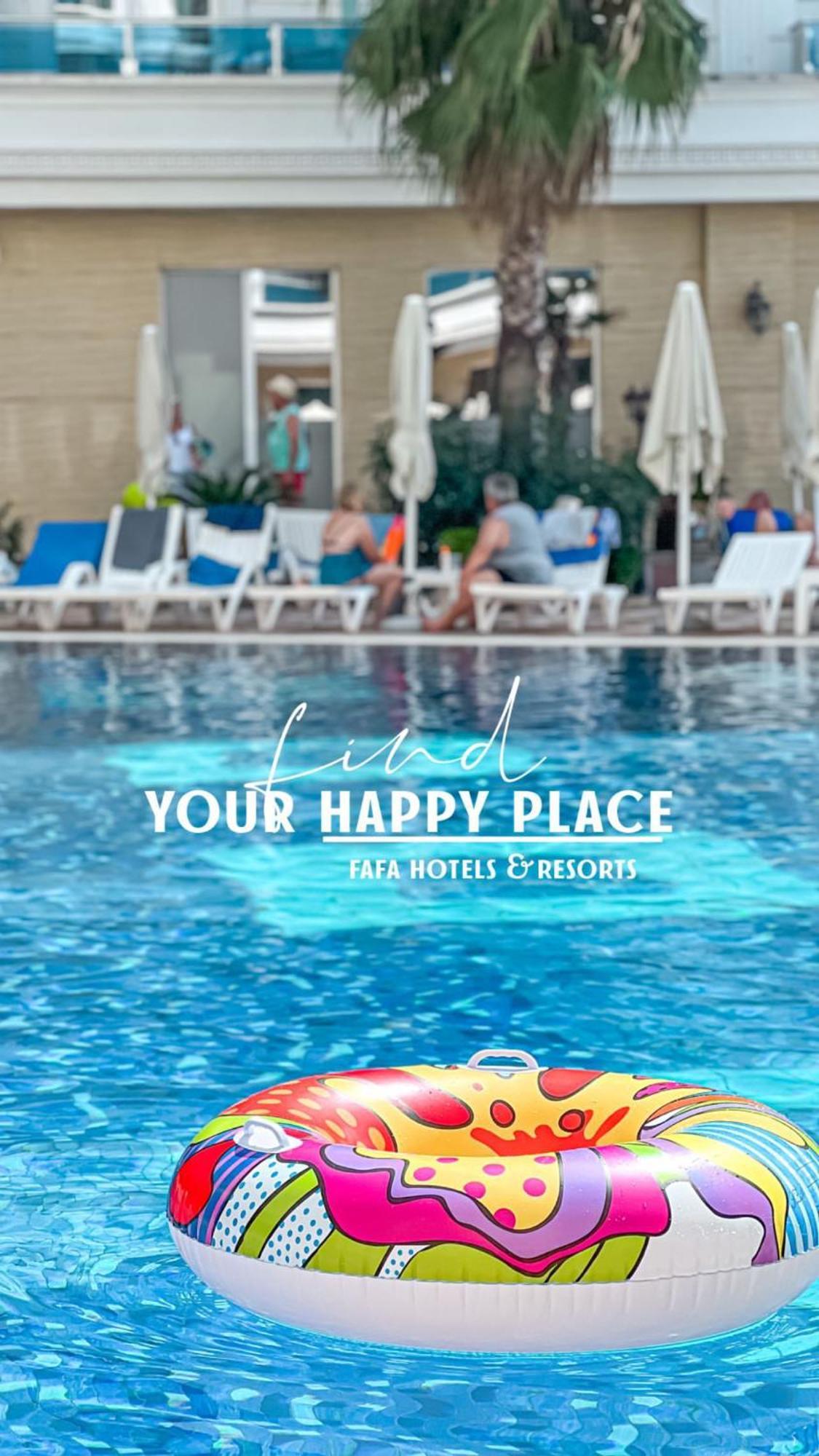 Fafa Aqua Blue Hotel Golem  Exterior photo